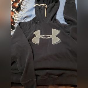Womens loose fitting under armour hoodie.  Black